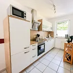 Bremer Str 6 *